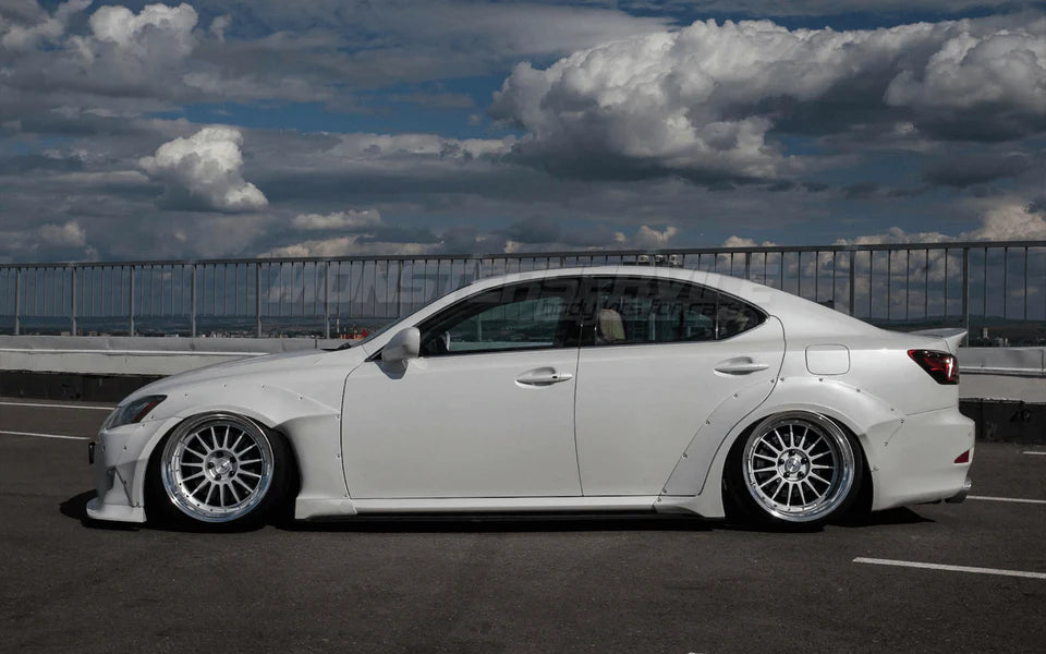 Fenderflares Lexus IS 05-12