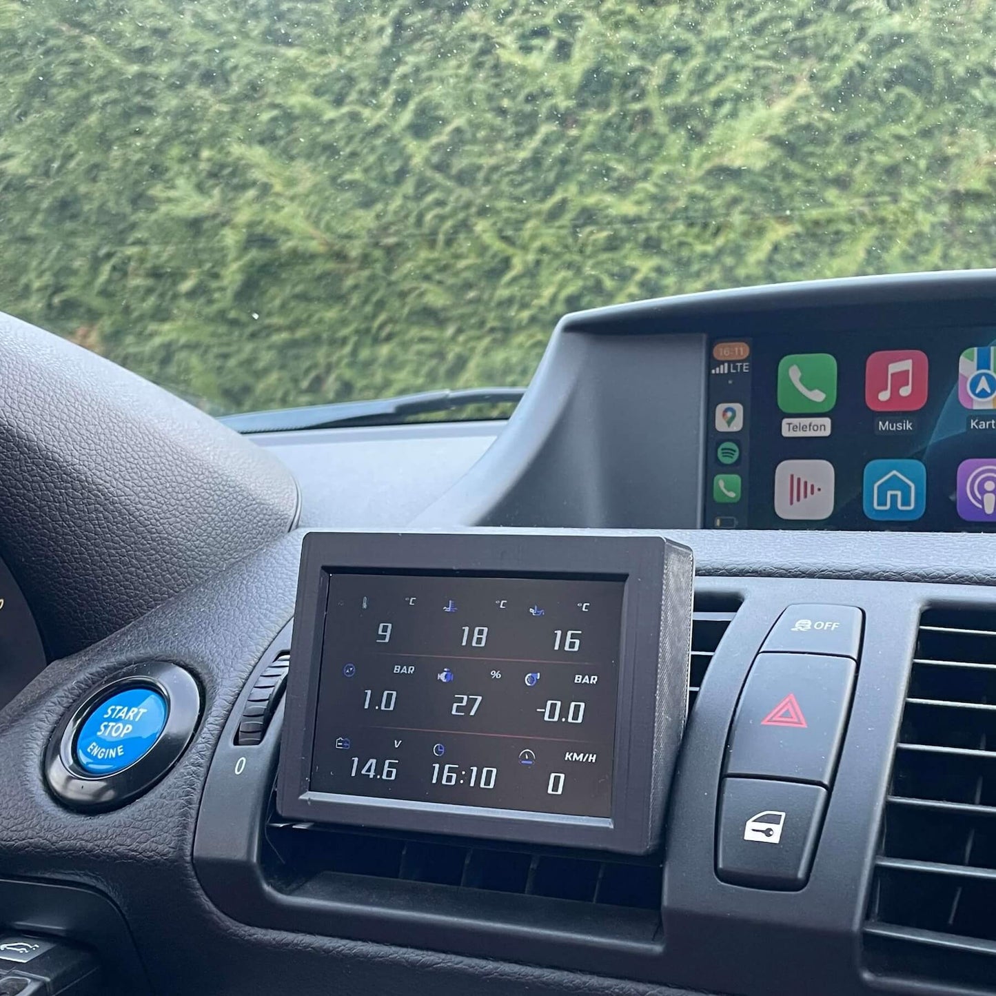 OBD2 Display - BMW 1er E87 E81 E82 E88