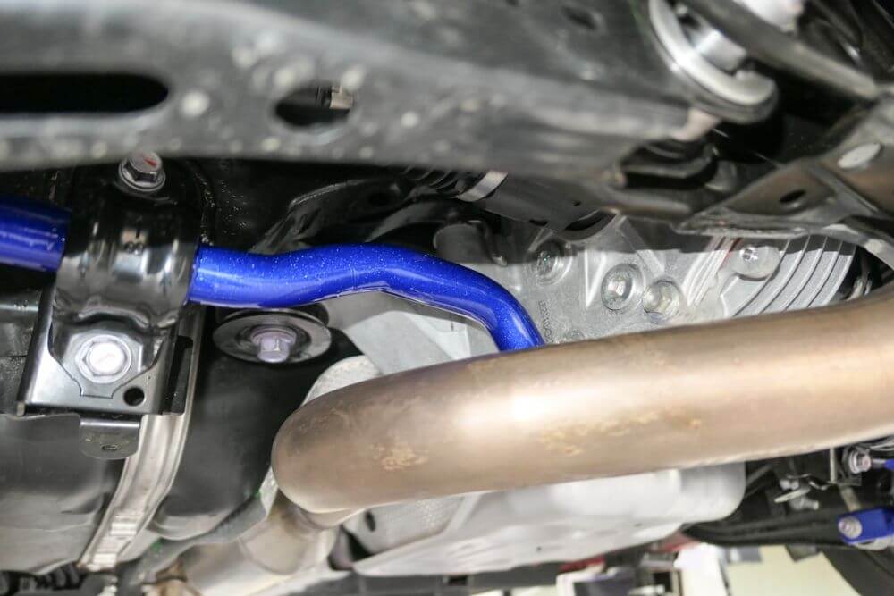 Hardrace Stabilisator aus Stahl für den Toyota Yaris GR. TÜV Eintragung möglich!