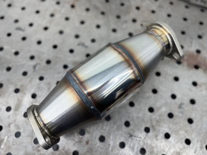 200-cell sports catalytic converter with e-mark - registrable - 127mm Euro3/4