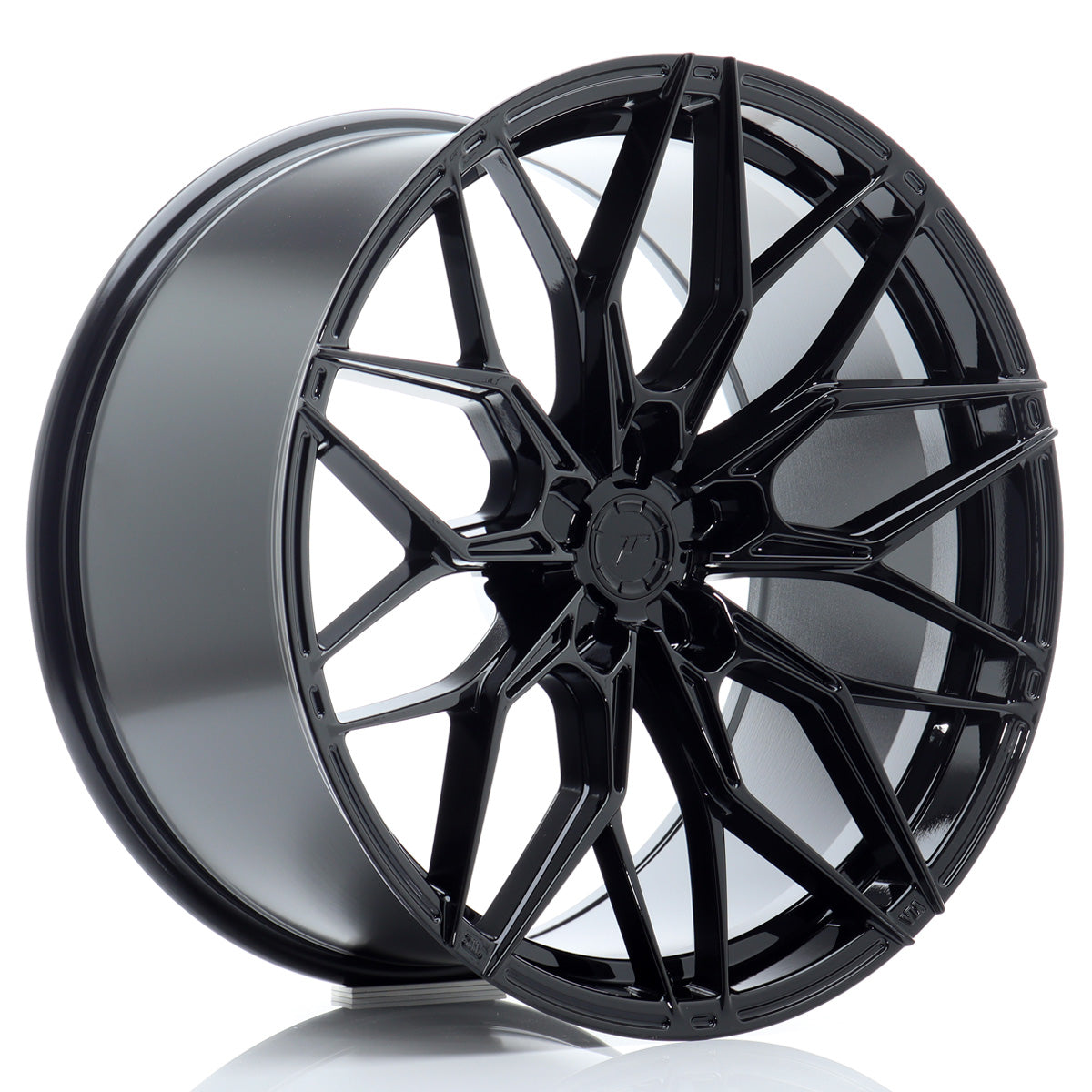 Japan Racing JR46 18x8"