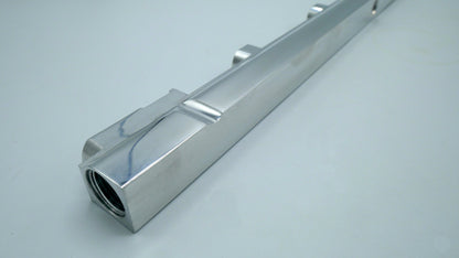 Aeroflow Fuel Rail RB25 - poliert