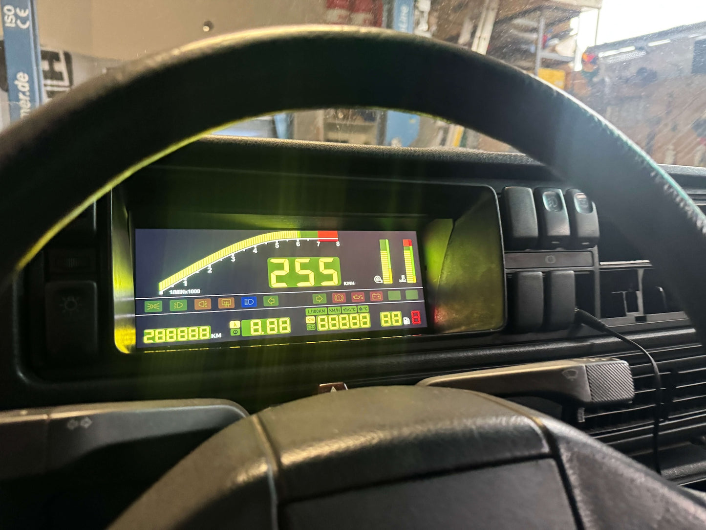 Ghostdash - VW Golf 2