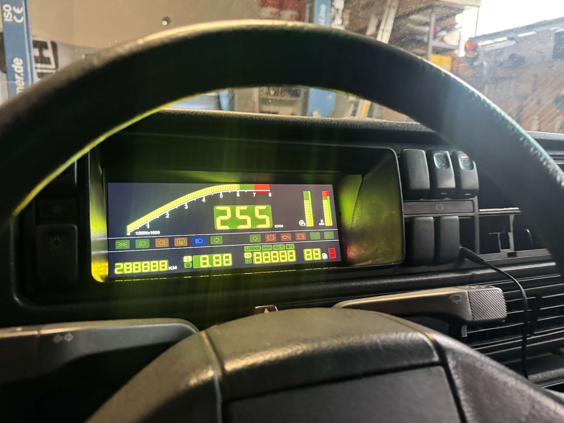 Ghostdash - VW Golf 2